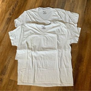 Hanes Men’s Solid White T-Shirts Undershirts 2 Pack Size 2XL